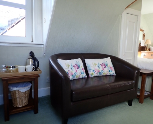 Bed and Breakfast Hawthornbank room 9 sofa